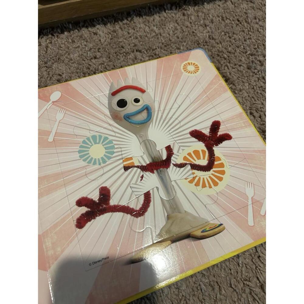 Toy Story 4 Disney Pixar My First Puzzle Book Featuring 5 Puzzles For Toddler - Picture 5 of 7